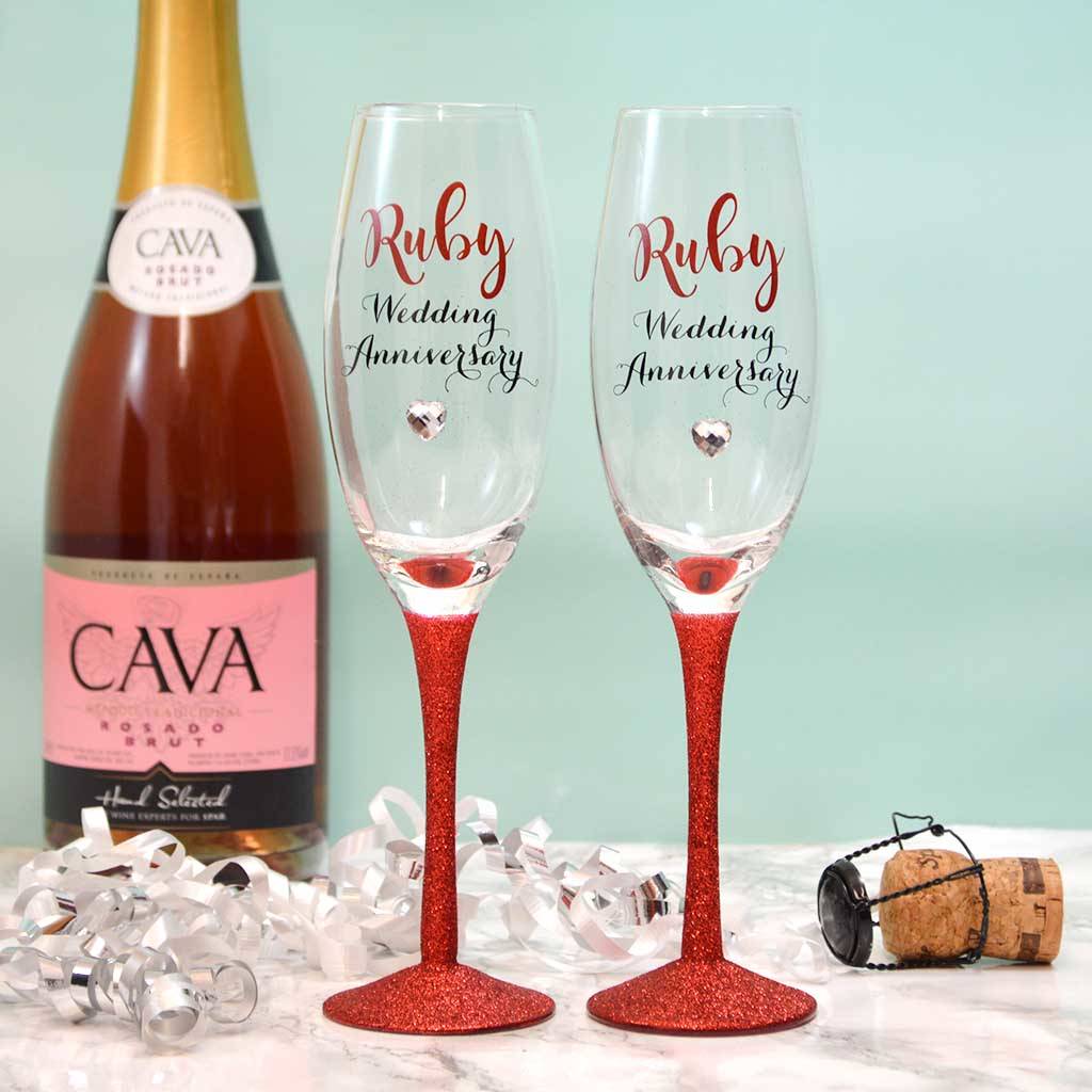 Ruby Wedding Anniversary Personalised Champagne Flutes By Ruby Wedding Anniversary Personalised Champagne Flutes