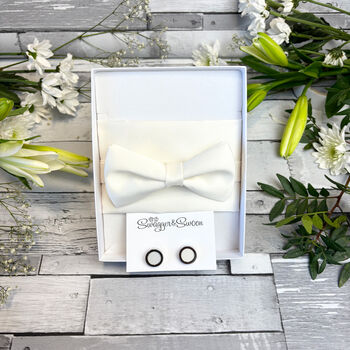 Snowdrop Ivory Wedding Set, 4 of 9