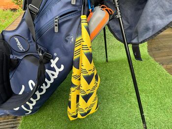 Arsenal '92 Retro Golf Towel, 2 of 3