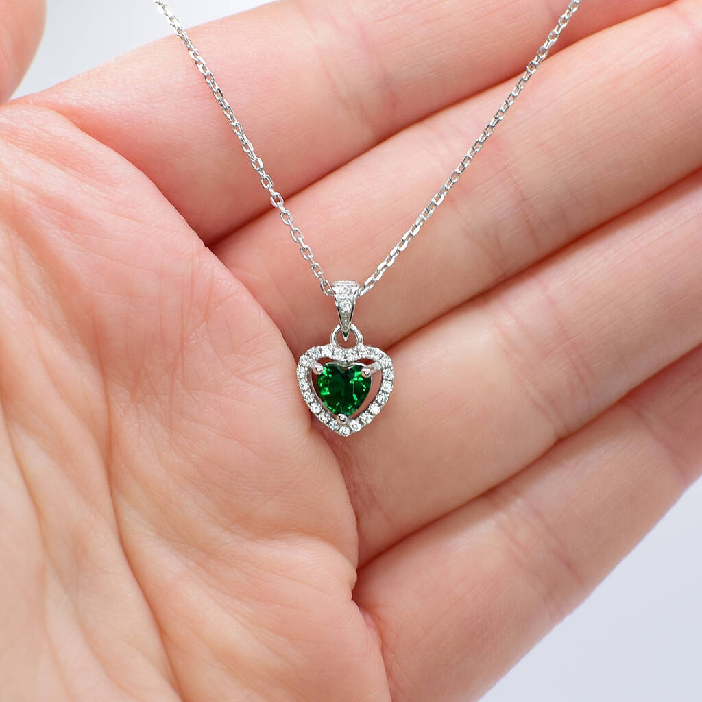 Silver Small Green Heart Necklace | Classy Women Collection