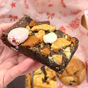 Festive Edition Vegan Treat Box, 7 of 8