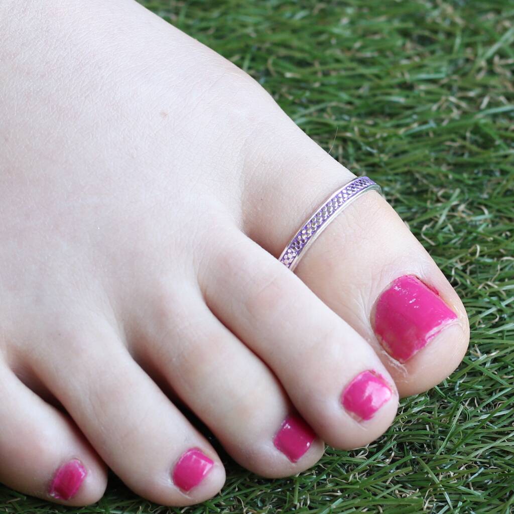 925 Silver Band Boho Slim Purple Thumb Toe Ring, 1 of 5