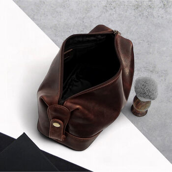 Men's Brown Leather Travel Toiletry Wash Bag, 3 of 4