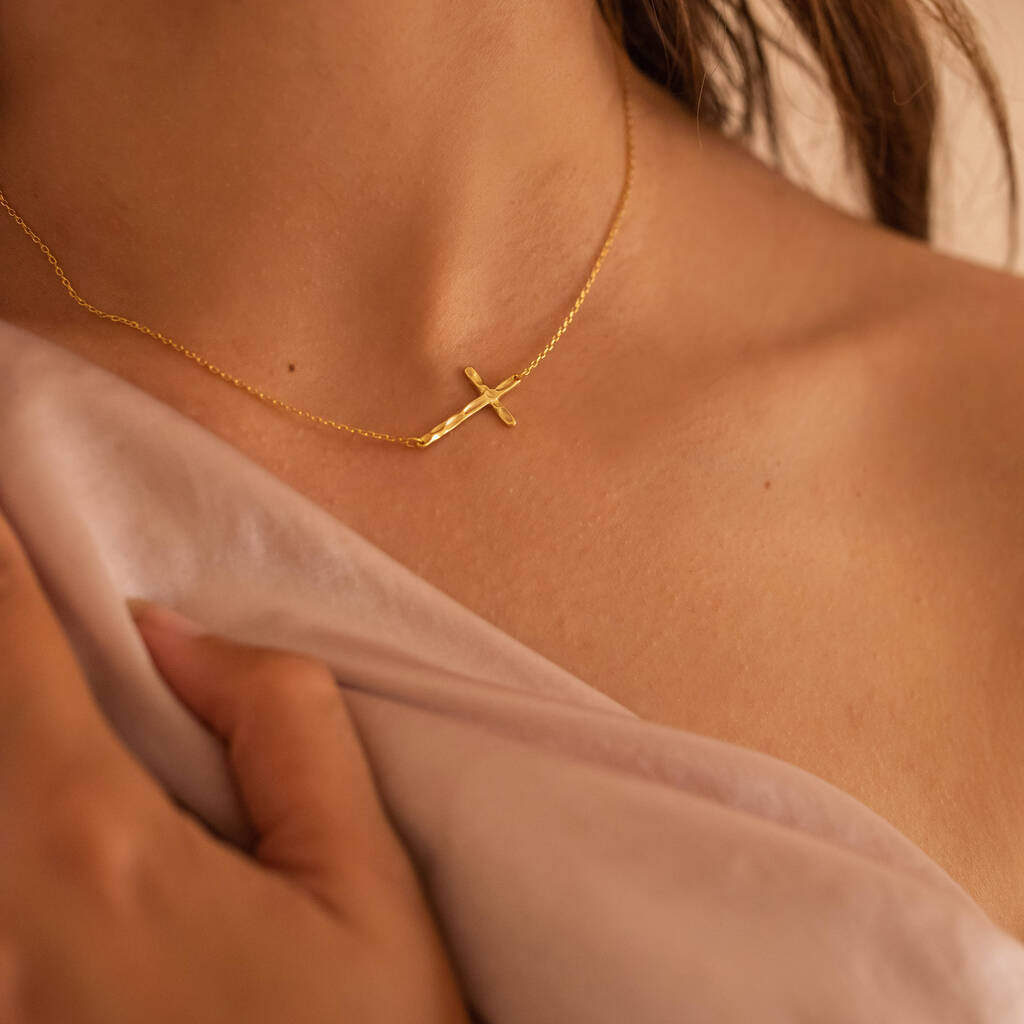 Gold Choker Necklace With X | ShopStyle