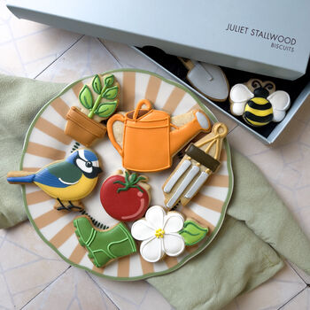 Spring Gardening Deluxe Biscuit Box, 2 of 2