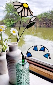 Daisy Stained Glass Everlasting Flowers, 4 of 8