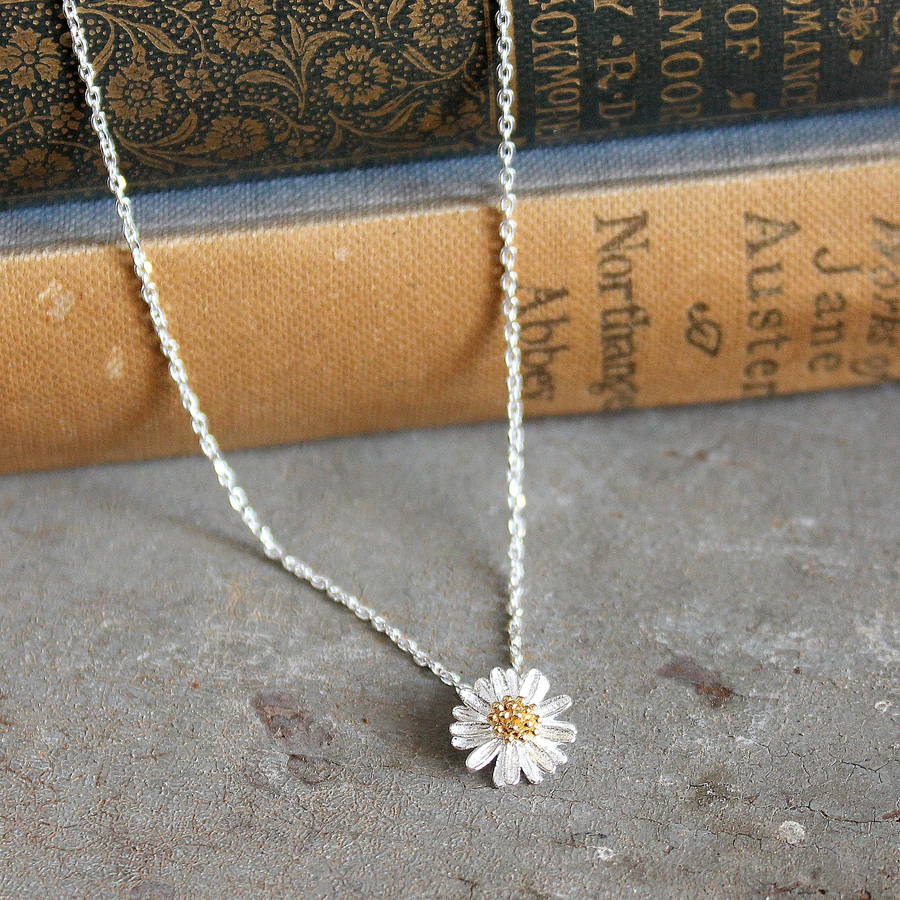 wildflower daisy necklace by the little house shop