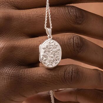Personalised Sterling Silver Vintage Flower Locket, 3 of 11