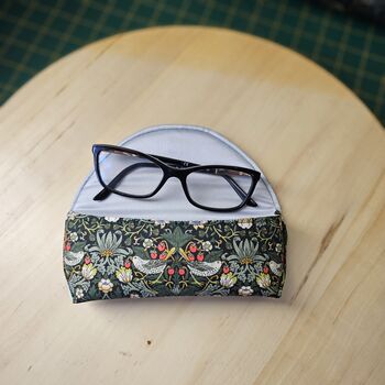 Liberty Glasses Cases Magnetic Closure, 2 of 12