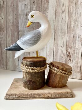 19cm Hand Painted Wooden Lifelike Seagull Ornament Figurine Sculpture, 6 of 9
