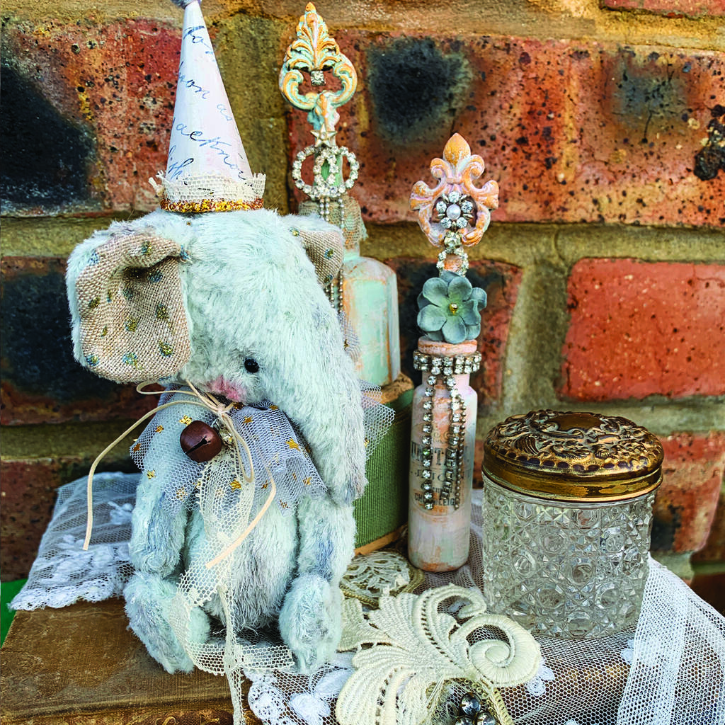 Image of Sweet Heirloom Elephant Decorative Toy