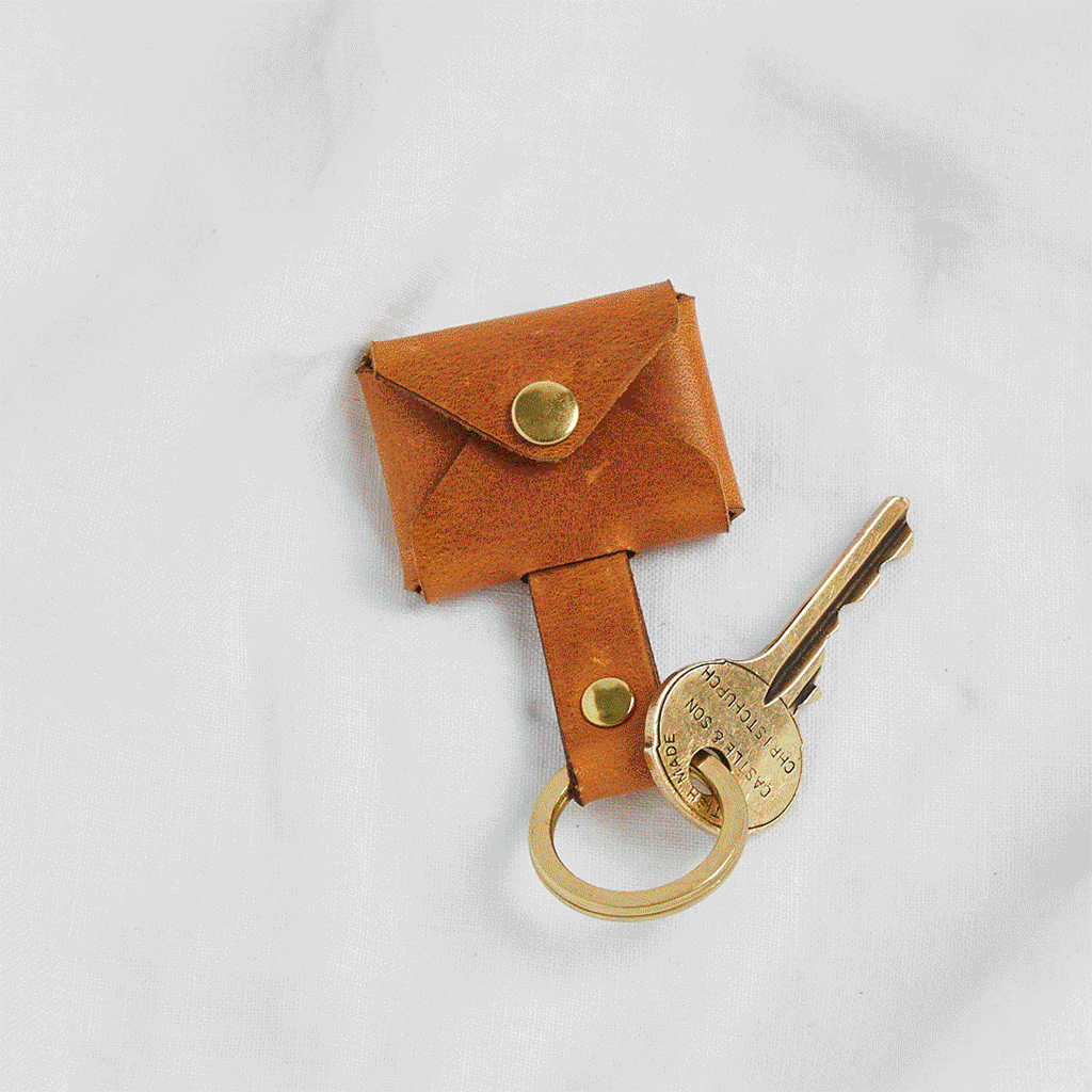 Personalised Pop Up Leather Photo Keyring, thumbnail 2 of 9