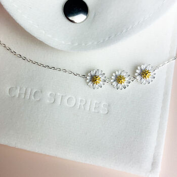 Sterling Silver Daisy Chain Pendant Necklace, 4 of 5