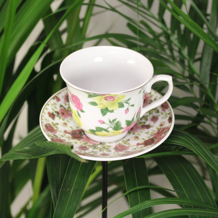bird feeder teacup on a pole by garden selections