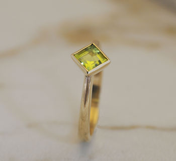 Peridot Gold Ring, 3 of 4