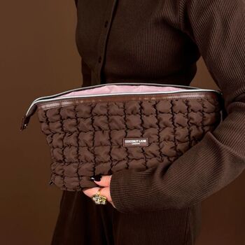 Expandable Makeup Bag Quilted Chocolate, 2 of 5