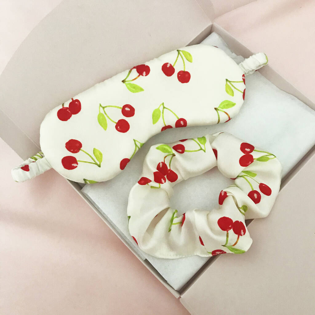 Cherry Silk Sleep Set By Mille Saisons