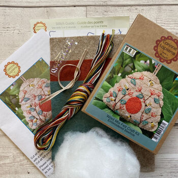 Beehive Felt Craft Mini Kit, 2 of 2