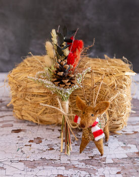 Christmas Dried Flower Posy, 2 of 3