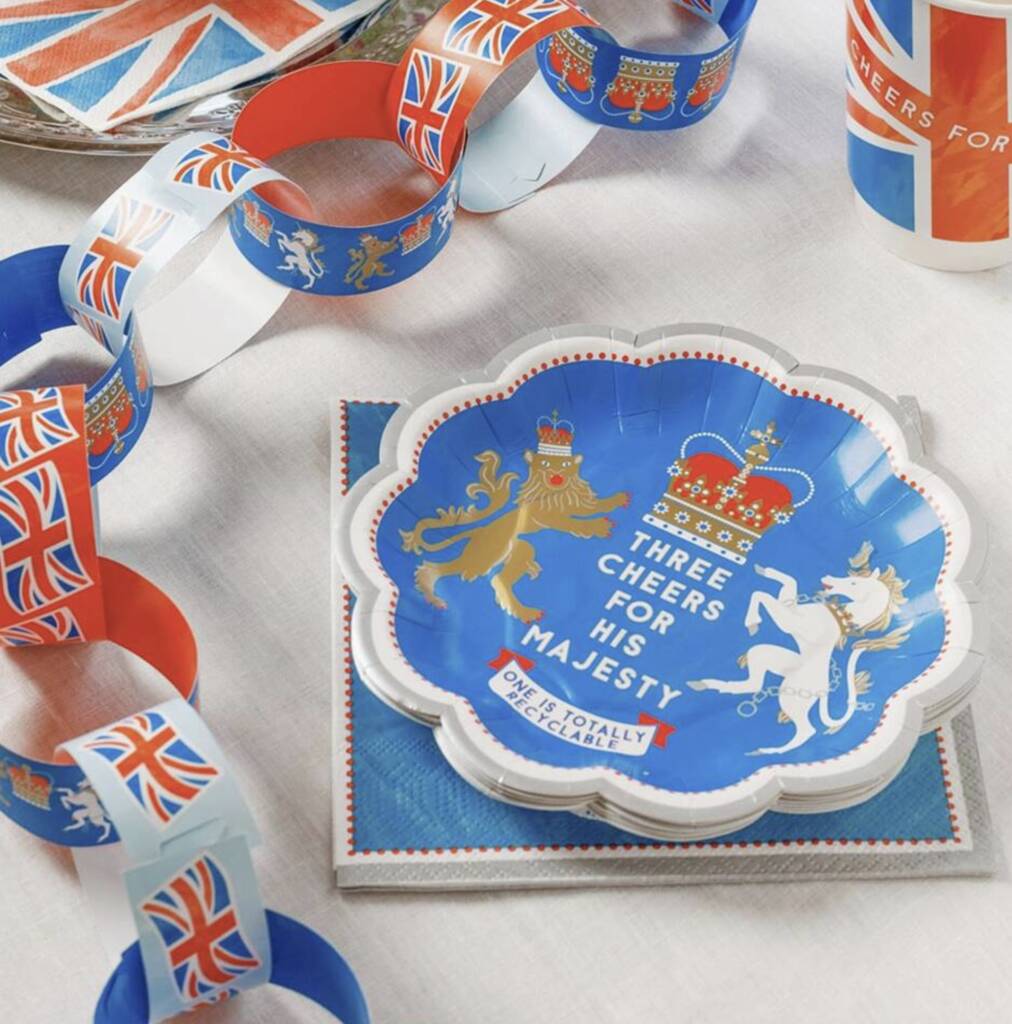 Royal Spectacle Coronation Paper Plates, 1 of 4