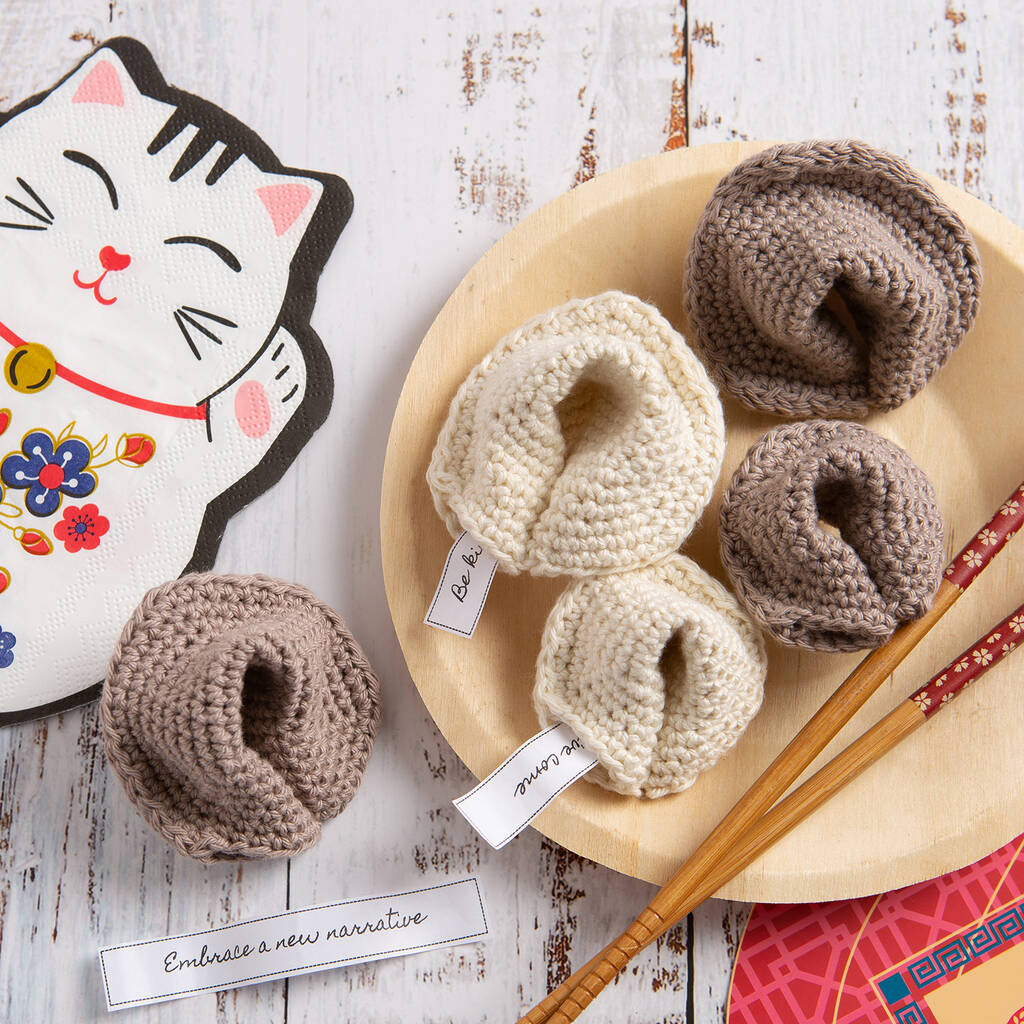 Fortune Cookie Crochet Kit Lunar New Year, 1 of 8