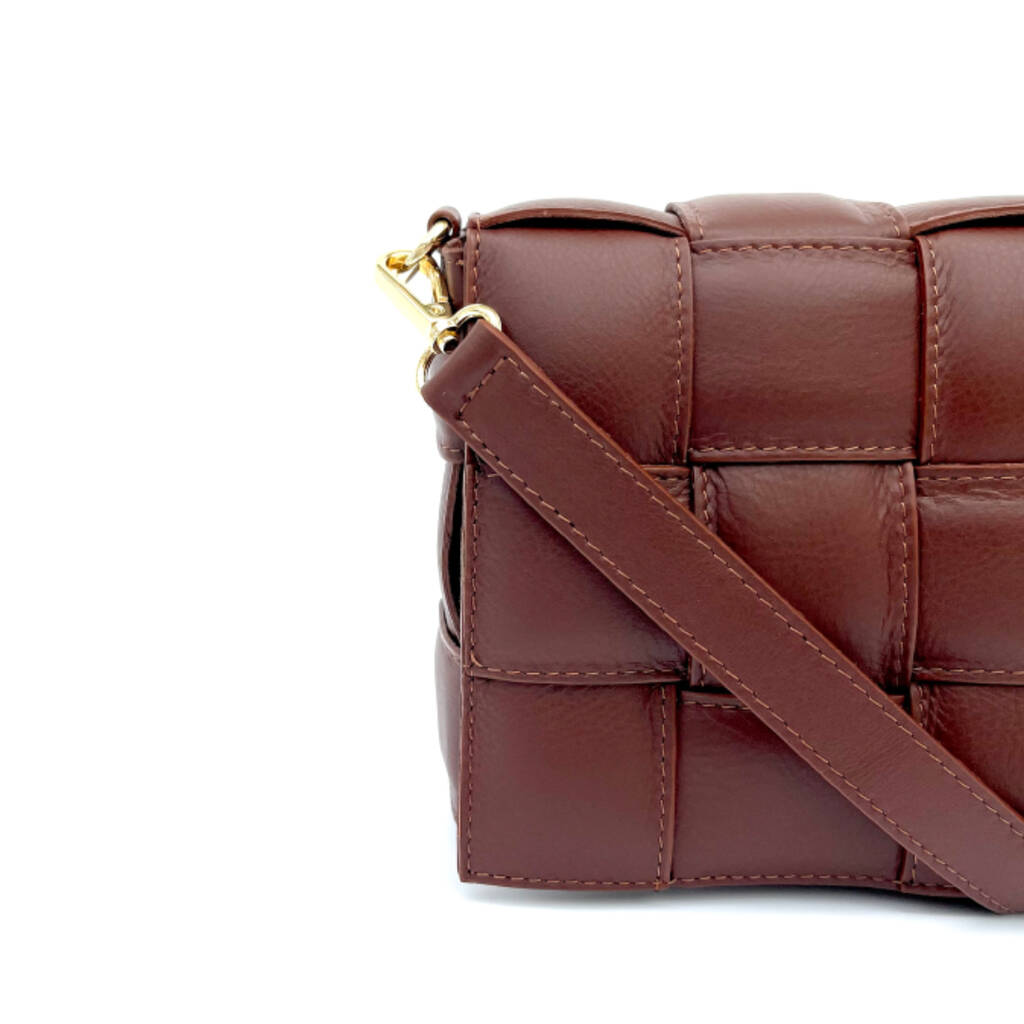 apatchy cross body bag