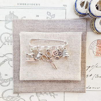 Sewing Forever Housework Whenever Brooch, 3 of 7