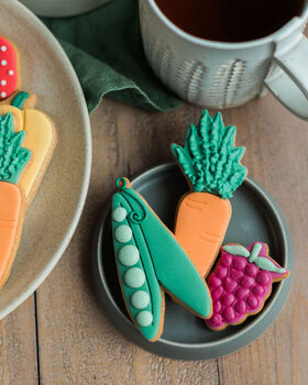 Personalised Jar Of Gardeners Fruit And Vegetable Biscuits, 7 of 8