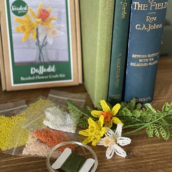 Daffodil Beaded Flower Craft Kit, 2 of 4