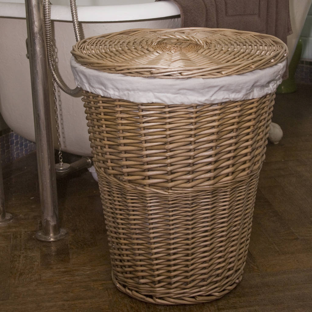 Budget Storage Woven Willow Laundry Basket Jl1 By Chairworks