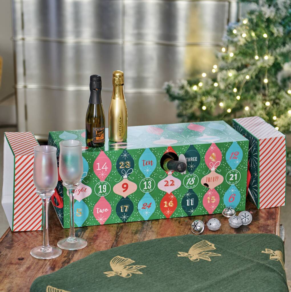 Giant Prosecco Countdown Cracker, 1 of 6