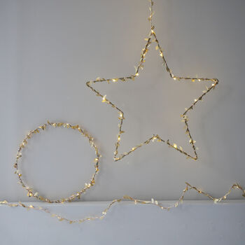 Metallic Leaf Wreath, 7 of 7