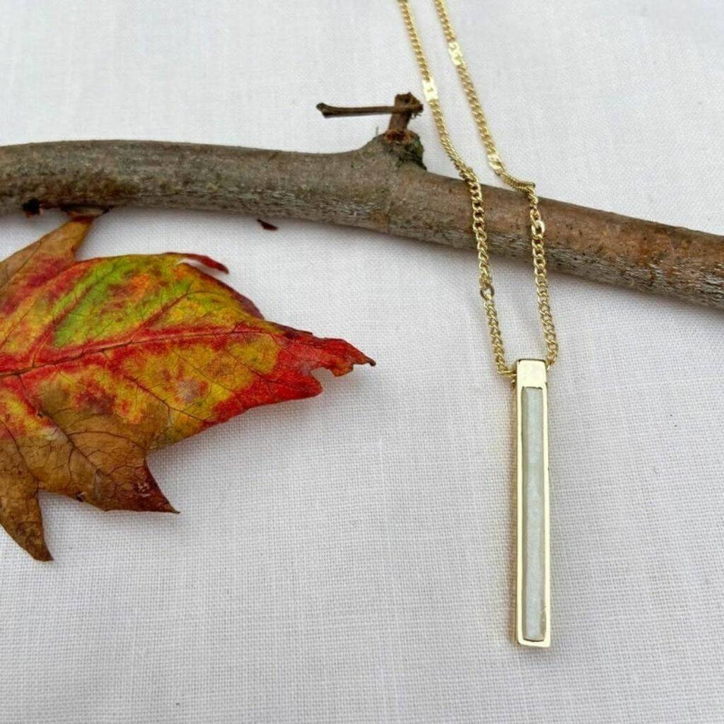 Vertical Long Bar Drop Pendant Lariat Necklace By The Colourful Aura