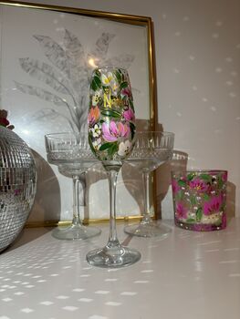 Personalised Hand Painted Champagne Flute – Bridesmaid Gift With Wedding Bouquet And Name, 4 of 9