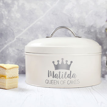 Personalised Queen Cake Tin, 2 of 3