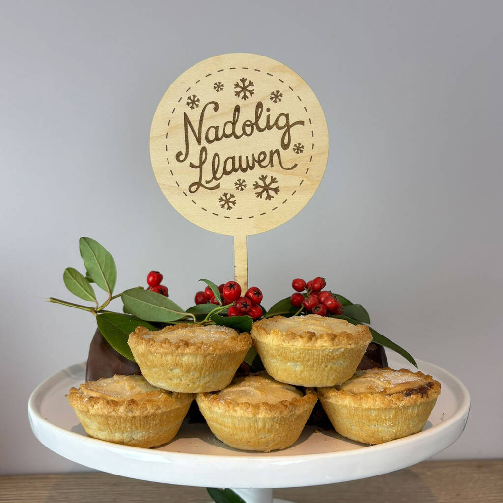 Welsh Christmas Cake Topper