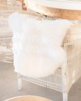 Premium New Zealand Single Sheepskin Long Wool Rug Small, 2 of 12