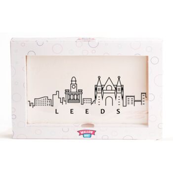 Colour Me In Marshmallow Kit Famous Cities Inspired, 3 of 6