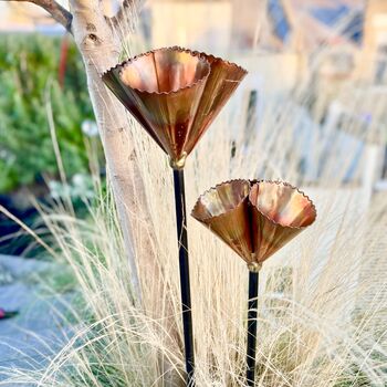 Pair Of Copper Cone Flower Garden Stakes Ltzaf146, 3 of 8