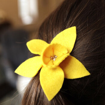 Make Your Own Daffodil Hair Tie Kit, 5 of 6