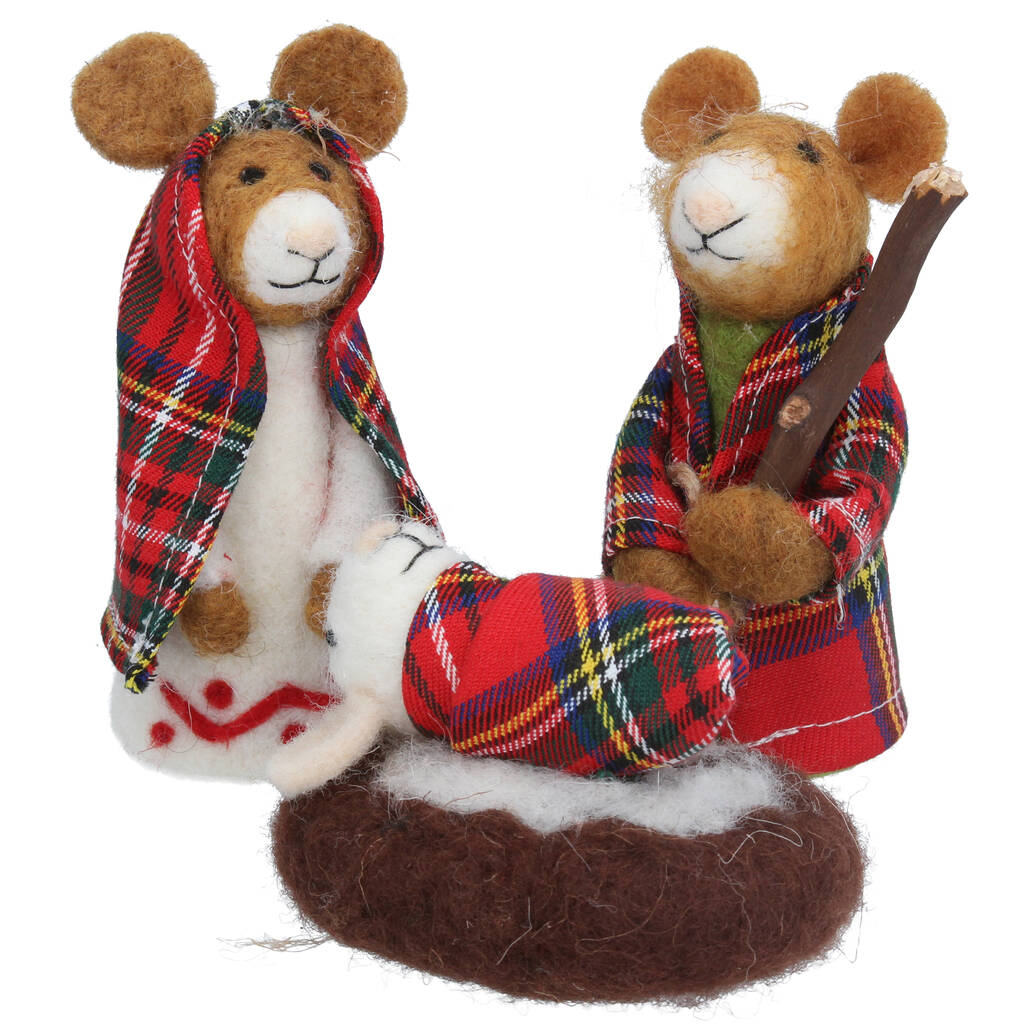 Three Piece Tartan Mouse Nativity Set By Little Ella James