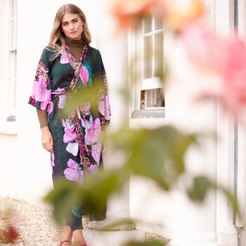 Hydrangea Viscose Kimono Robe With Art Print, 3 of 7
