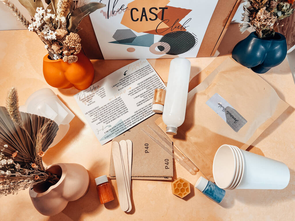 Make Your Own Bum Vase Kit By The Crafting Cartel