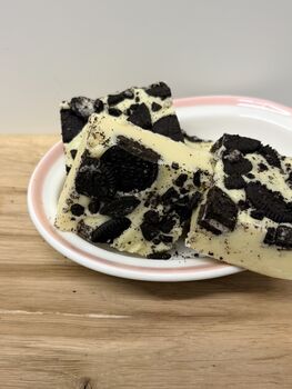 Cookies And Cream Fudge, 4 of 8