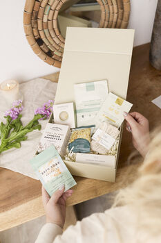 Head To Toe Spa Box Pamper Hamper Gifts For Women, 2 of 10