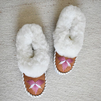 Women's Sheepskin Moccasin Slippers Snowy, 6 of 11