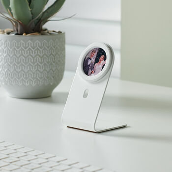 Personalised Photo Desk Stand iPhone Mag Safe Dock, 6 of 12