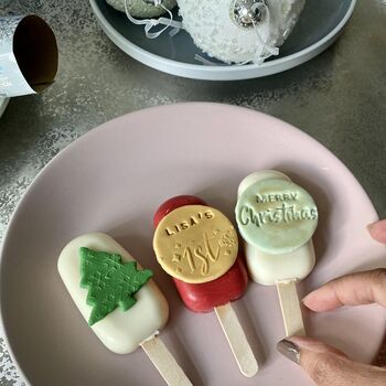 Personalised Christmas Trio Of Cakesicles, 9 of 12