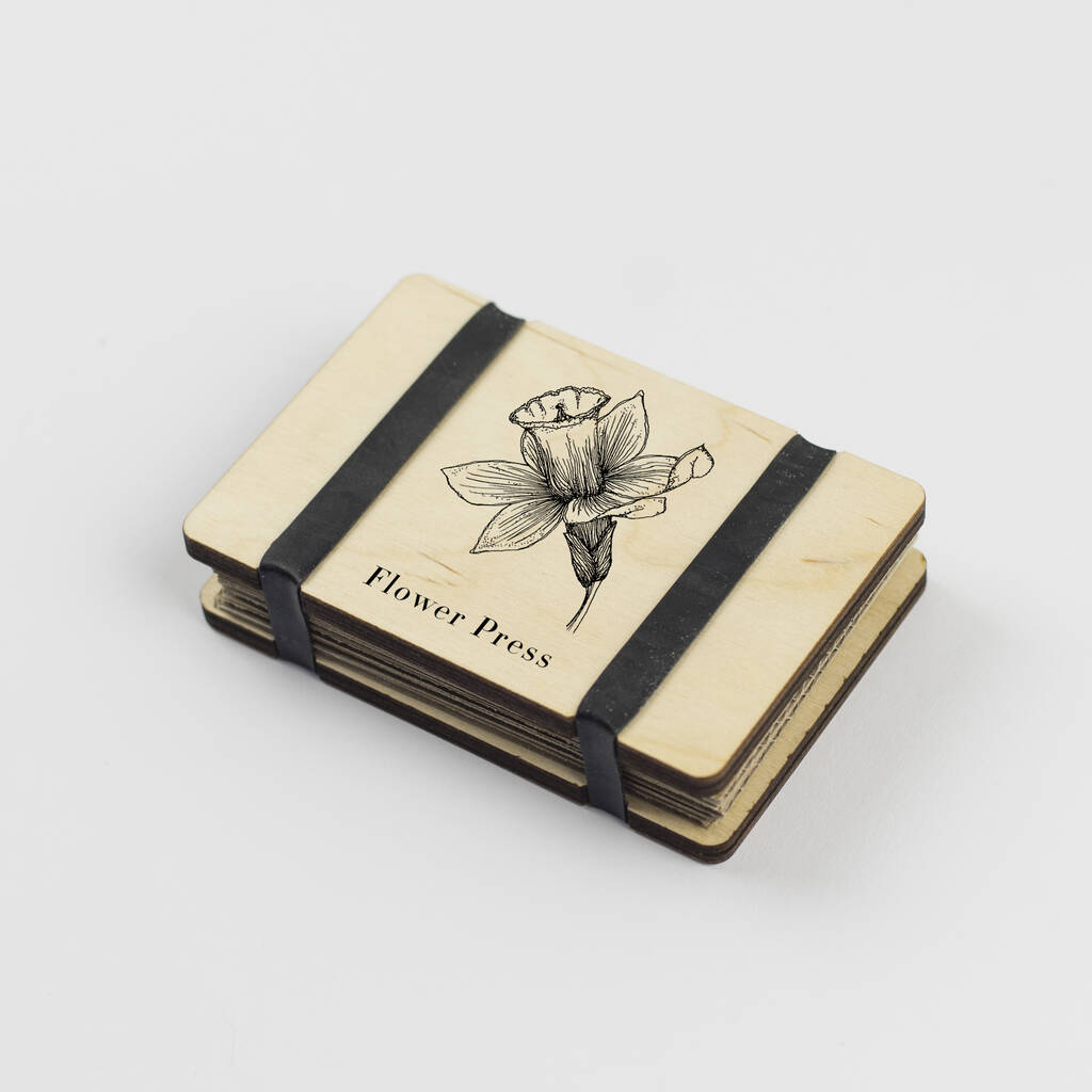 Image of Pocket Flower Press Line Illustration Daffodil Style