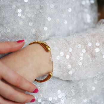 Sleek Gold Wave Bangle, 2 of 5